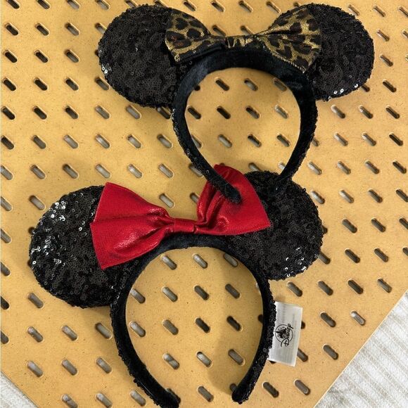 Disney Parks sequin Classic Bow Minnie Mouse sets of 2 Hair HeadBands - Picture 1 of 14